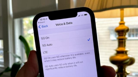 衡东苹果手机维修分享iPhone 12如何打开或关闭5G网络 