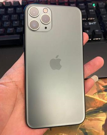 衡东苹果维修点分享iPhone 11 Pro黑屏小众故障解析 